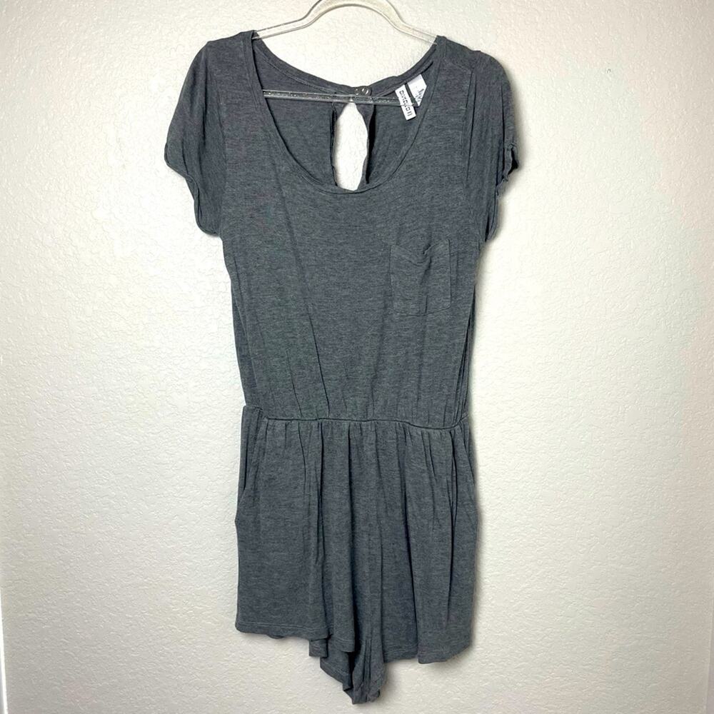 H&M Charcoal Heather Gray Shorts Romper Size M